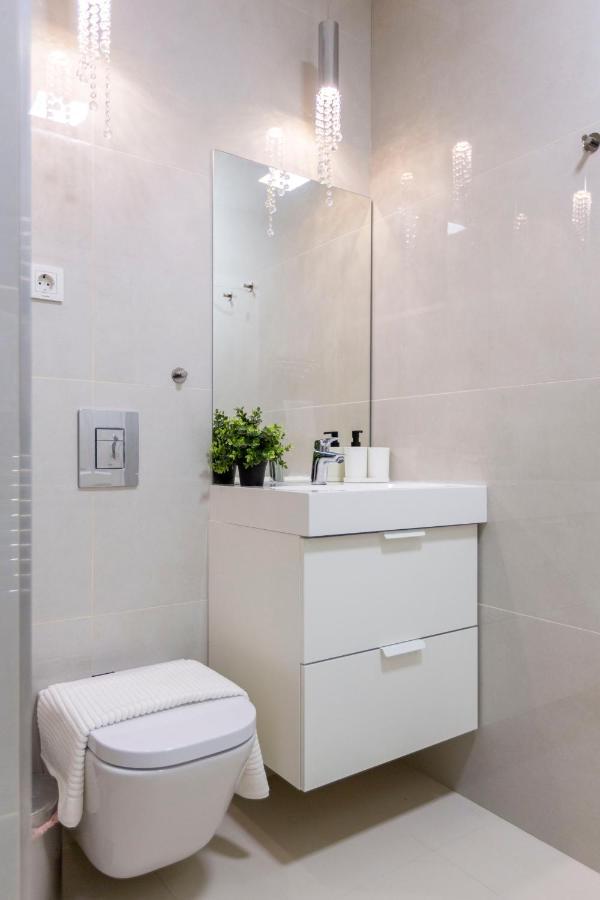 Exclusive Downtown Apartment In The Heart Of Budapest Exterior photo