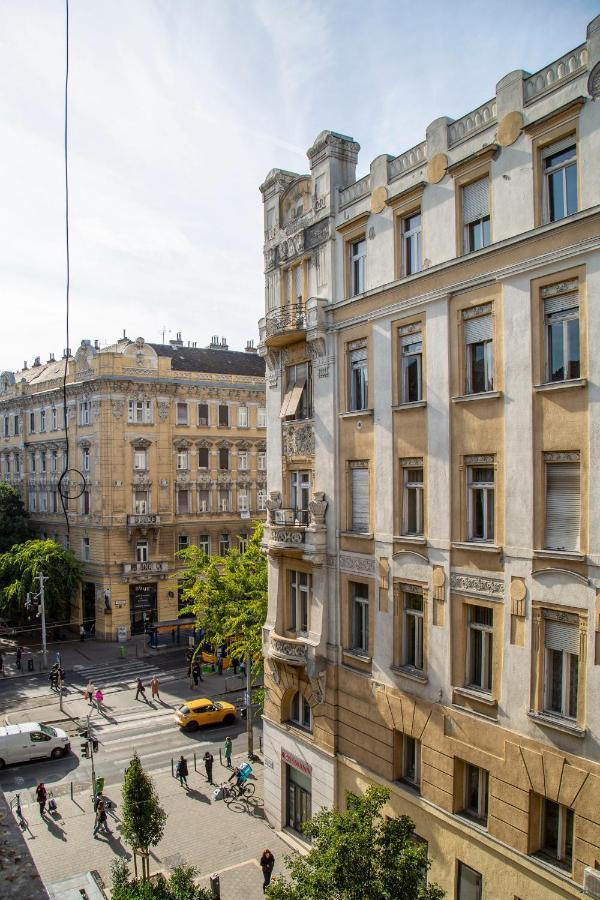 Exclusive Downtown Apartment In The Heart Of Budapest Exterior photo